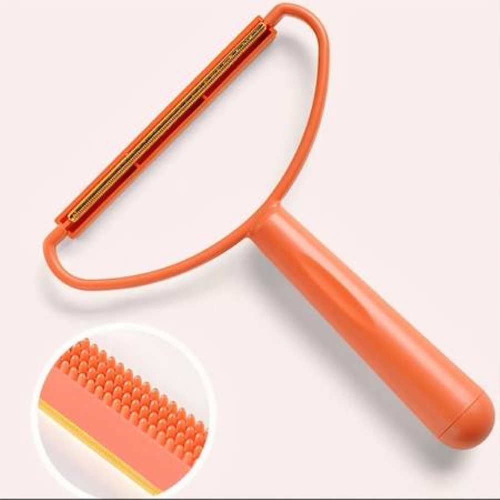 Portable Hair Remover NEW Carpet Brush Cat and Dog Hair Remover